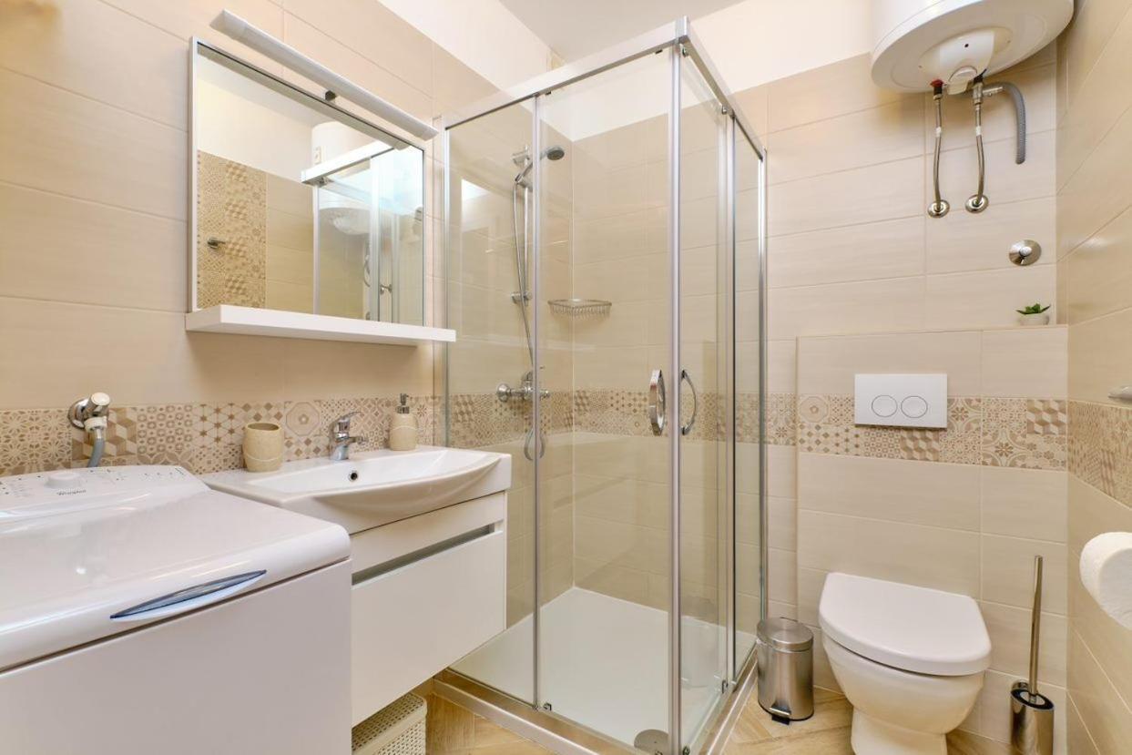 Apartments Enna Mali Lošinj Kültér fotó