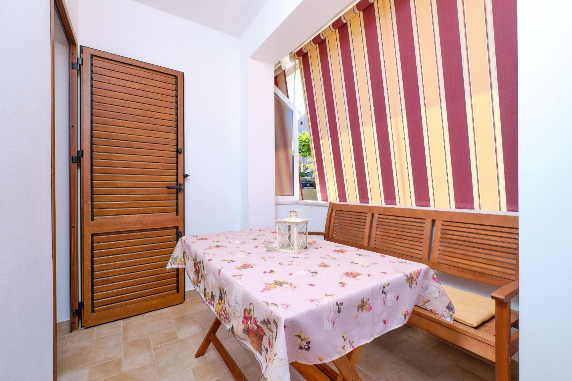 Apartments Enna Mali Lošinj Kültér fotó
