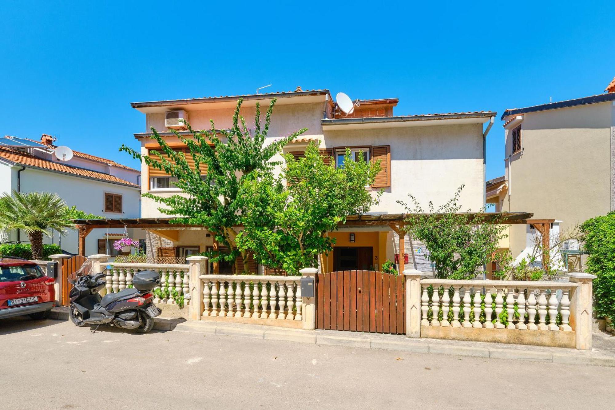Apartments Enna Mali Lošinj Kültér fotó