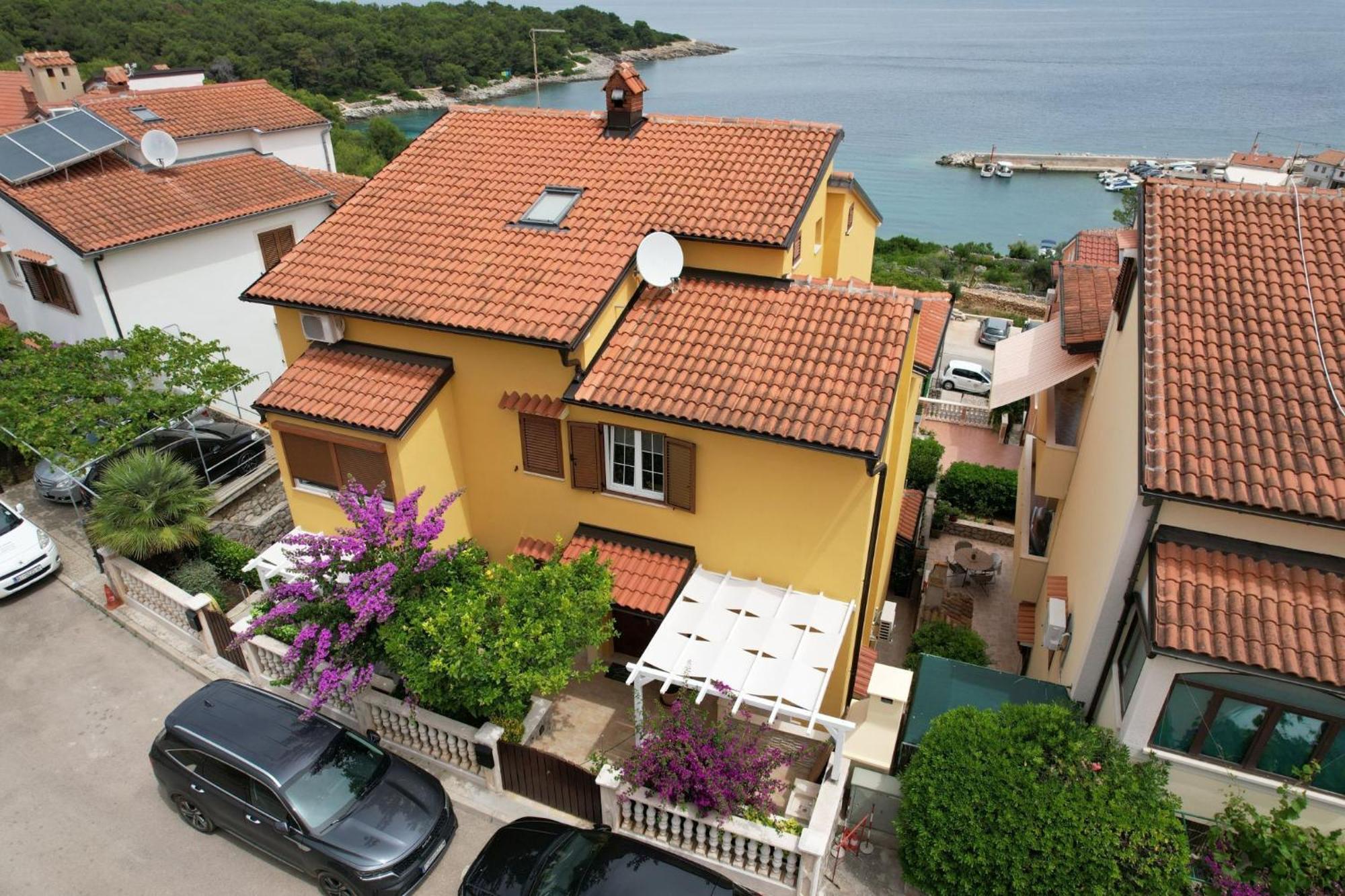 Apartments Enna Mali Lošinj Kültér fotó